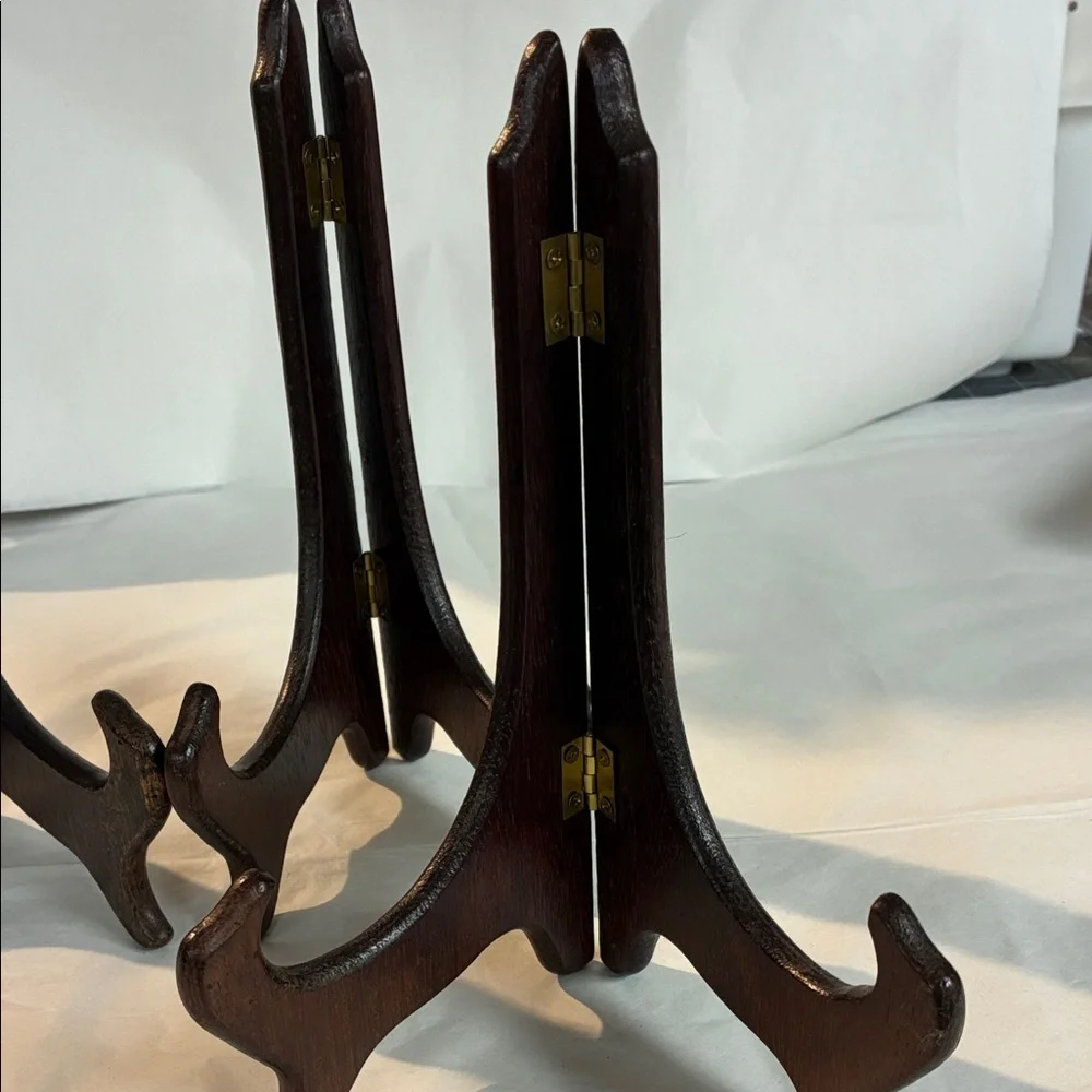 Elegant Brown Display Easel Set
